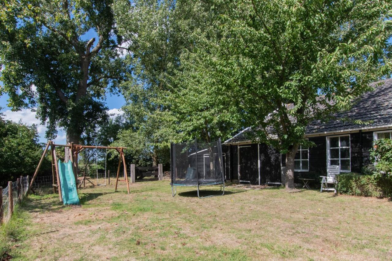 Willa Landelijk Gelegen Familieboerderij Oudelande Zewnętrze zdjęcie