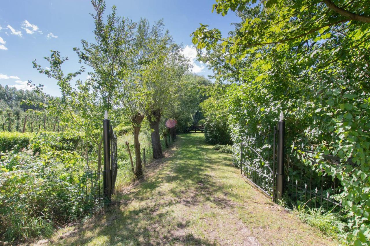 Willa Landelijk Gelegen Familieboerderij Oudelande Zewnętrze zdjęcie