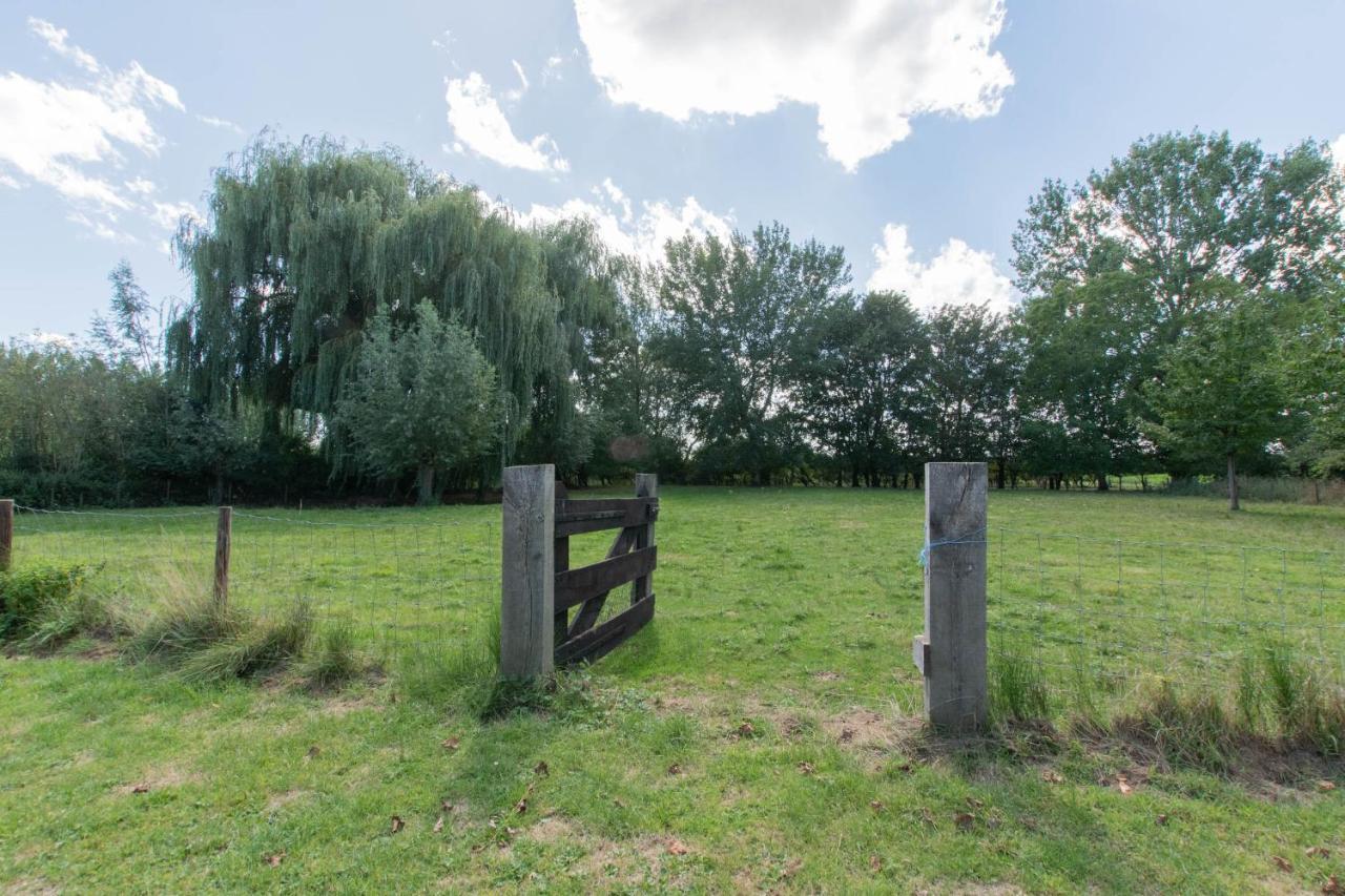 Willa Landelijk Gelegen Familieboerderij Oudelande Zewnętrze zdjęcie